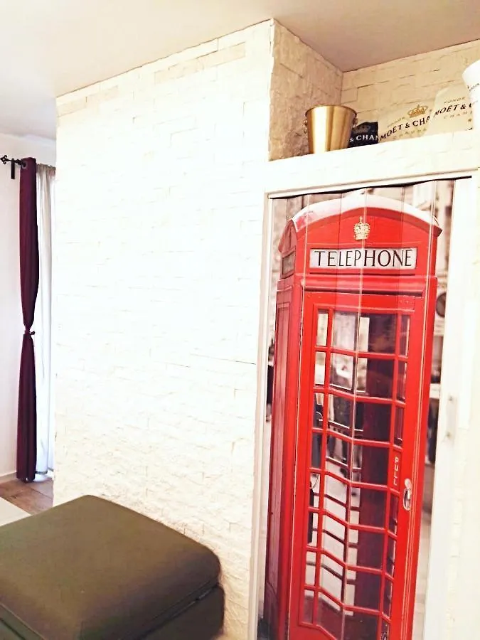Apartment London Krakow Poland